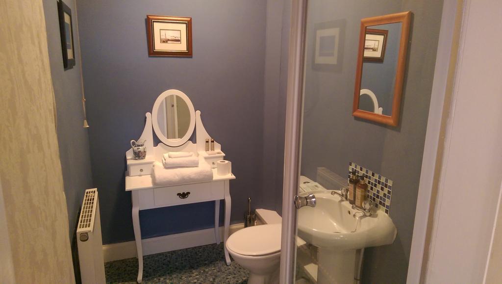 Lochinver Guesthouse Ayr Extérieur photo