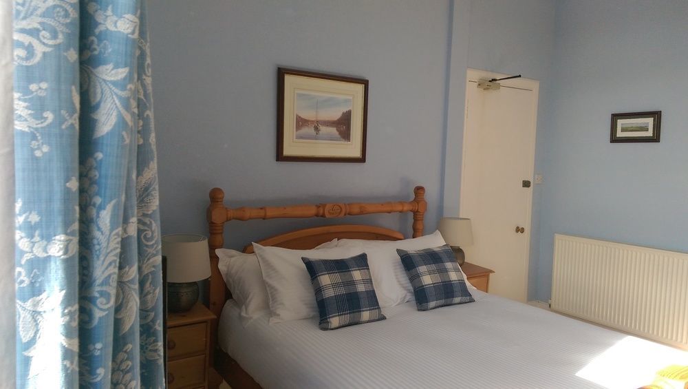 Lochinver Guesthouse Ayr Extérieur photo