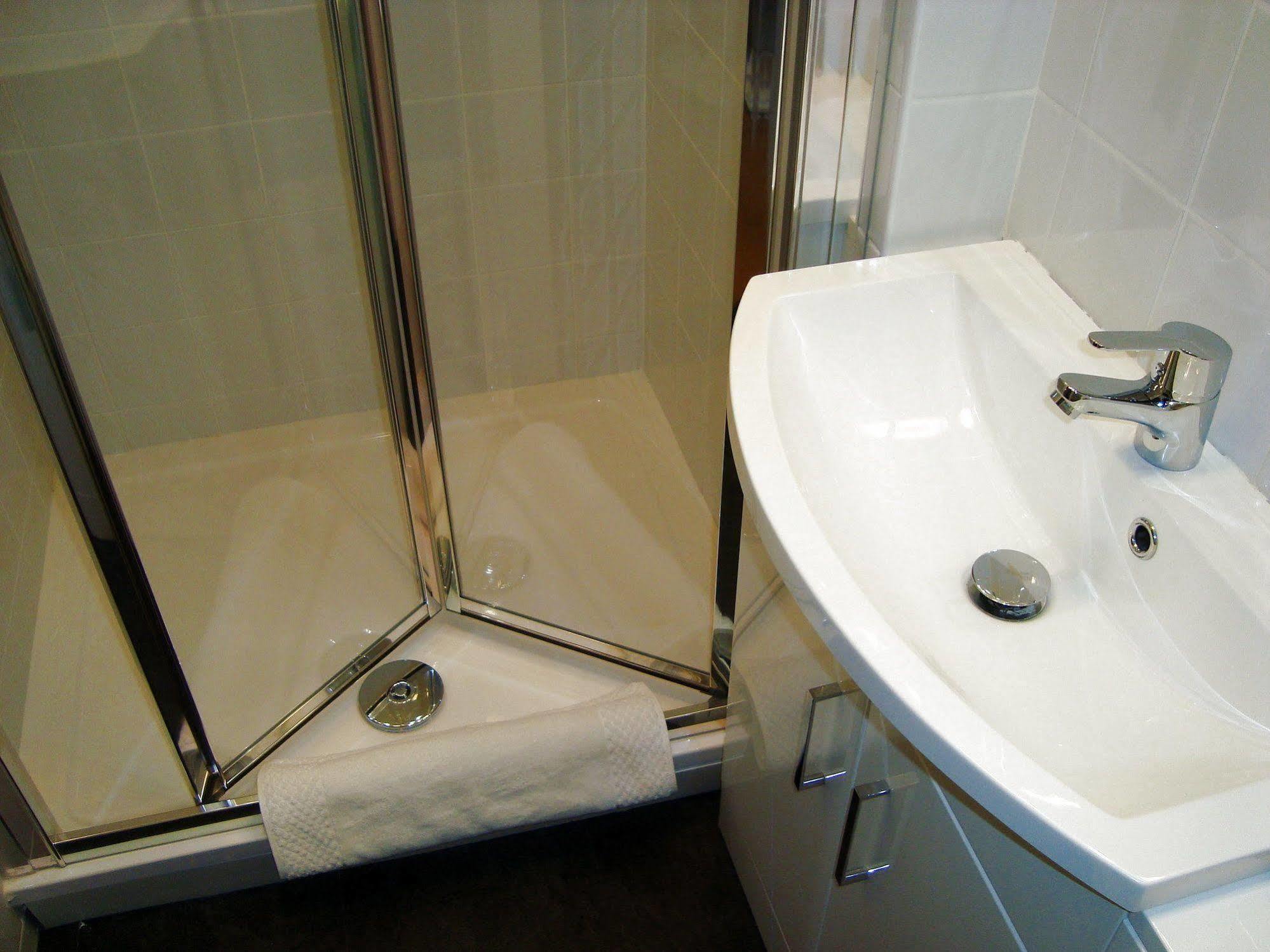 Lochinver Guesthouse Ayr Extérieur photo