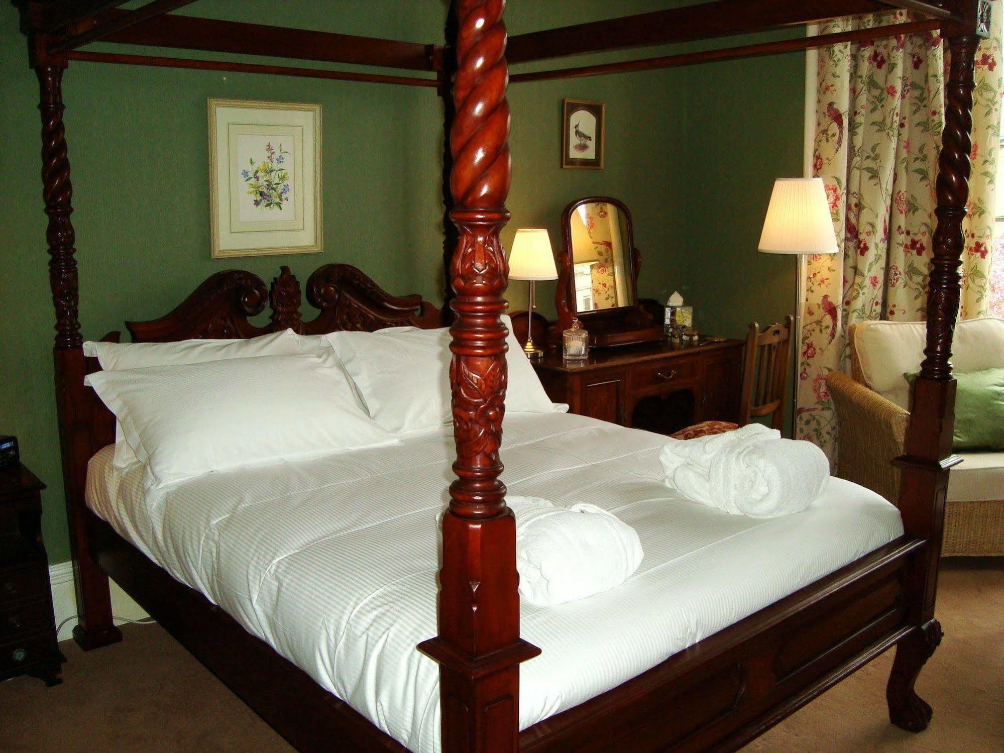 Lochinver Guesthouse Ayr Extérieur photo